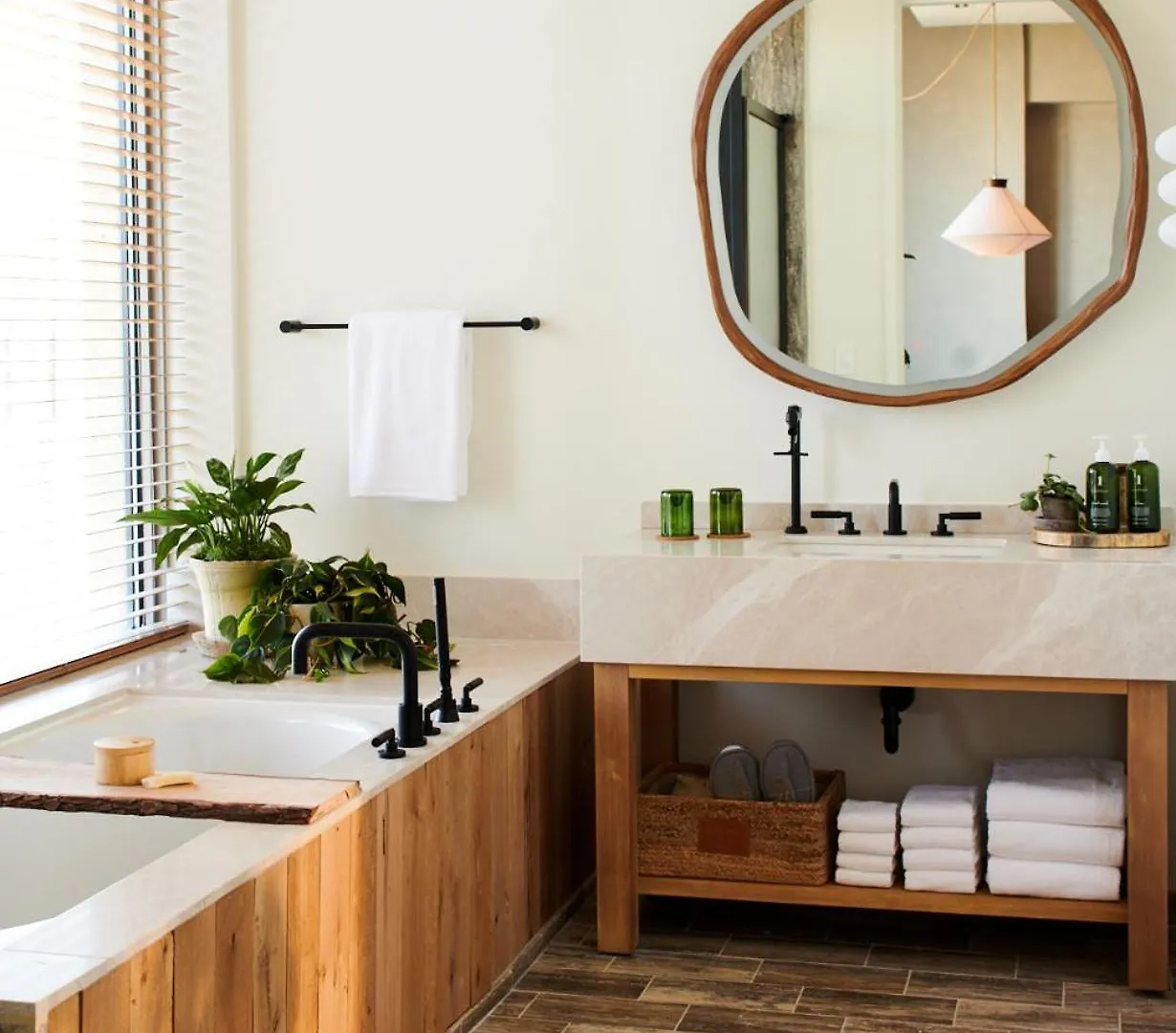 1 Hotel Seattle 5*,