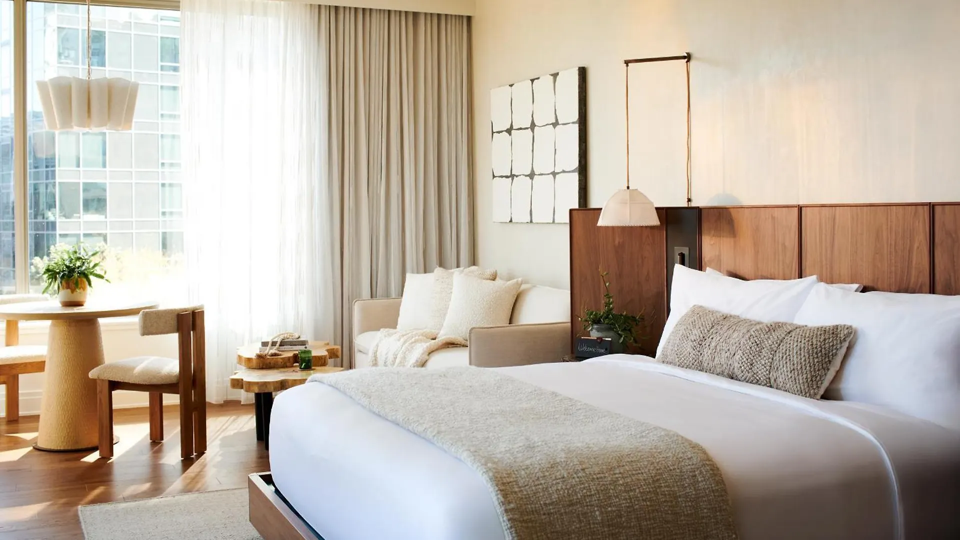 1 Hotel Seattle