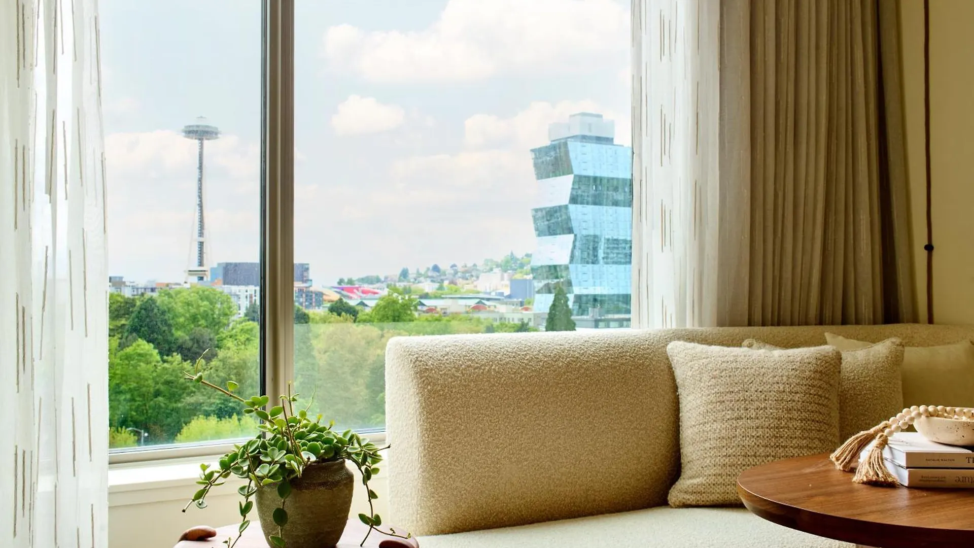 1 Hotel Seattle