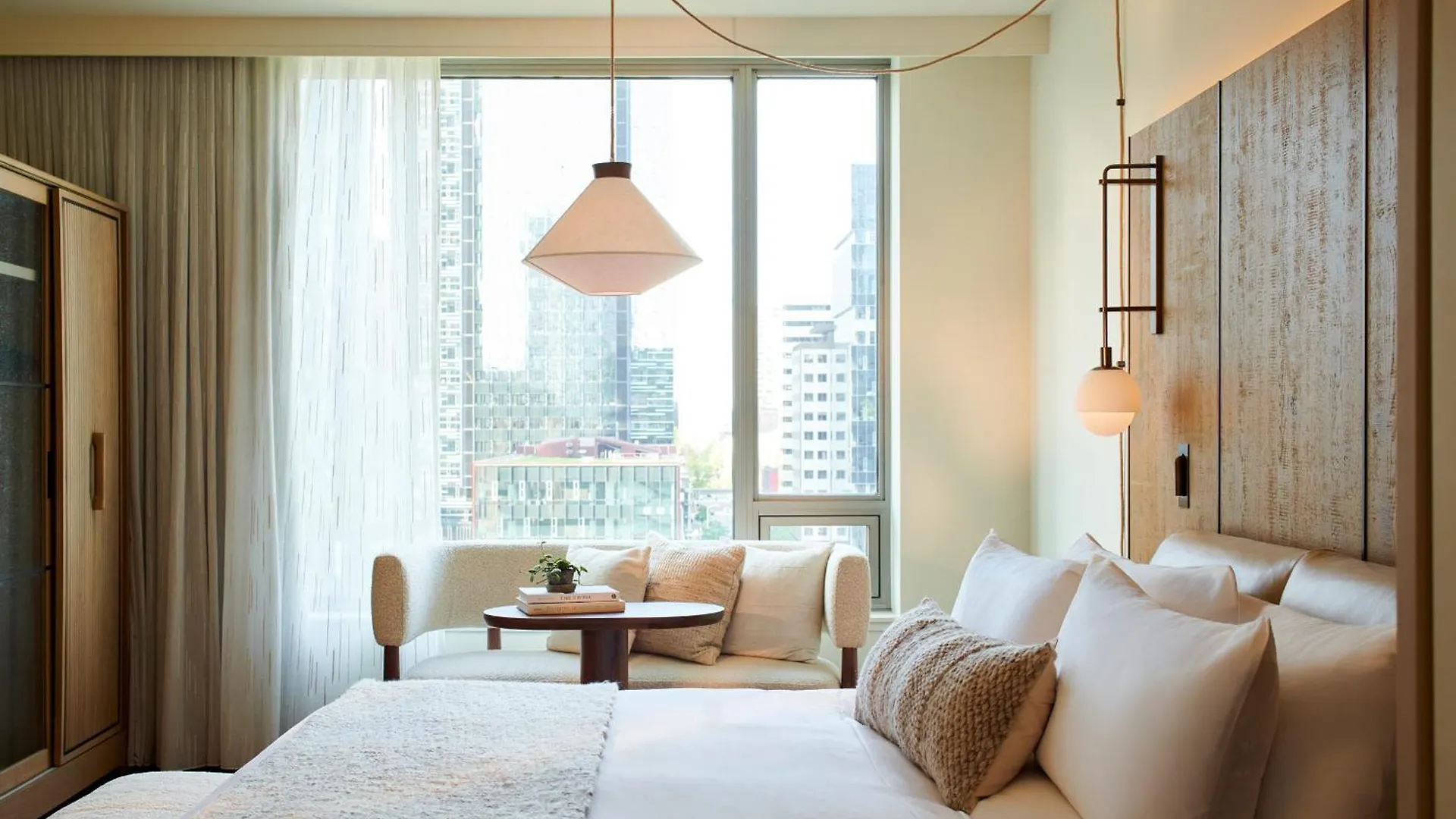 *****  1 Hotel Seattle United States